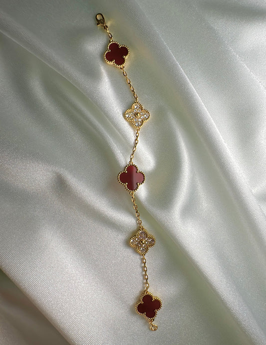 צמיד תלתן - בורדו משובץ - ציפוי זהב 18 קראט